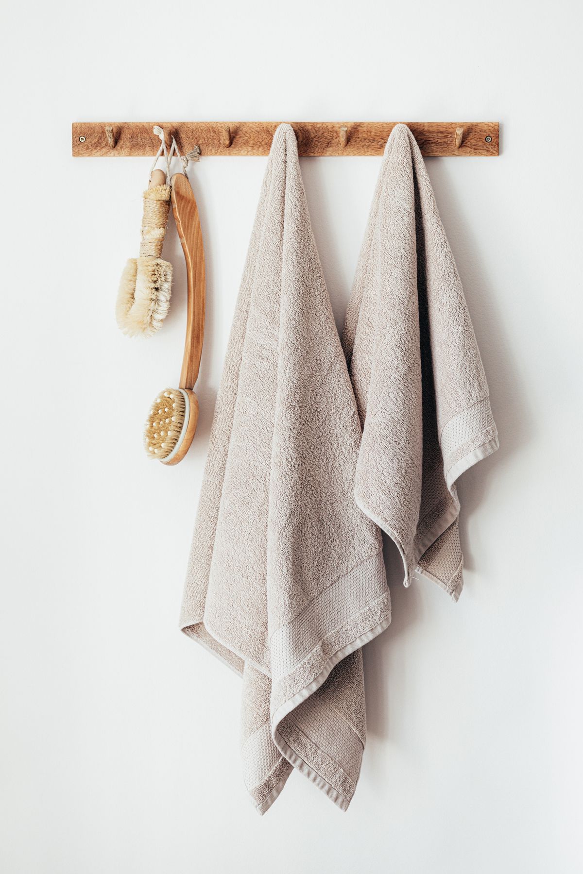 Spa towels and treatment set-up at Galaxy Nails Spa